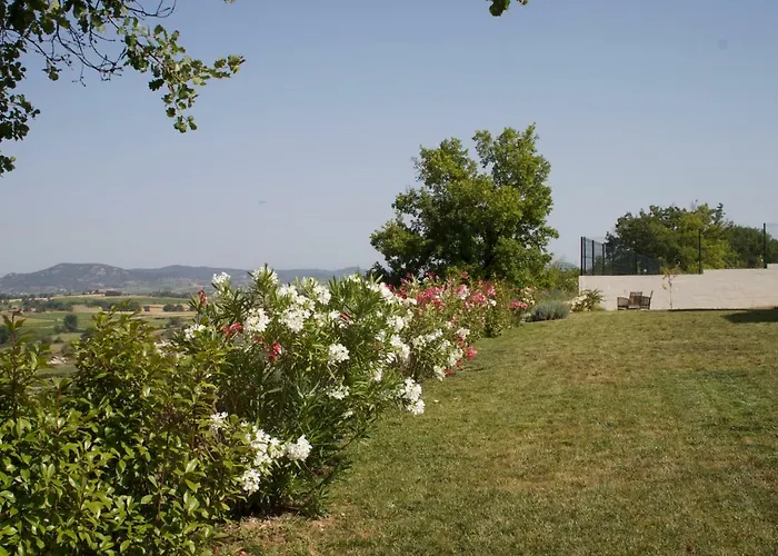 Au Fil Des Cevennes Bed and Breakfast
